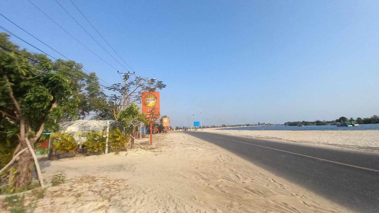 La Plage De Kampot By Lee & Hap Guest House Buitenkant foto