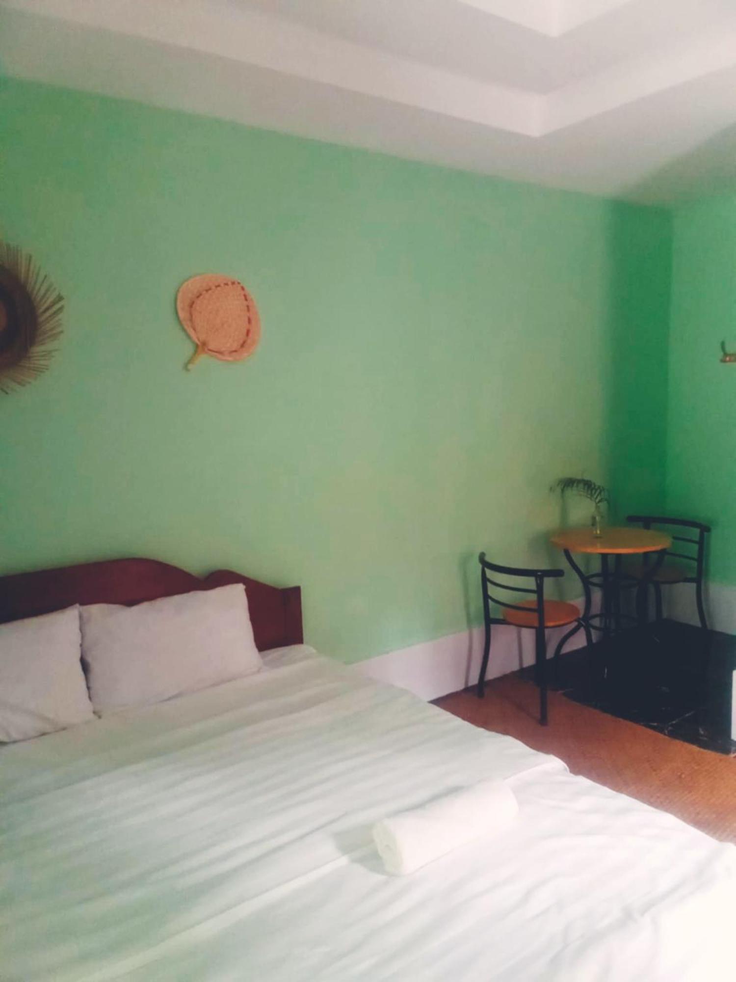 La Plage De Kampot By Lee & Hap Guest House Buitenkant foto